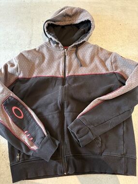 Starcraft Black and Gray Hoodie